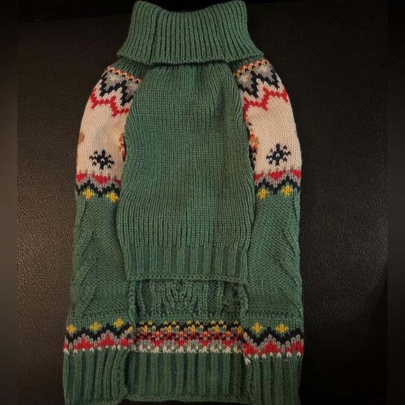 NWT Small Holiday Dog Sweater, Green, Gingerbread Man, Knit - Picture 3 of 8